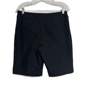 Chico's Brigitte Slim Leg Shorts 9" Inseam So Sliming Pull On Sz 0.5/ US 6 Small